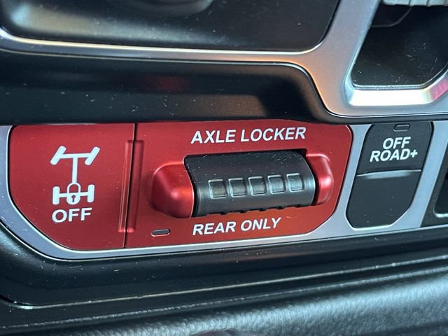 Used 2022 Jeep Gladiator Mojave w/ Cold Weather Group image 21