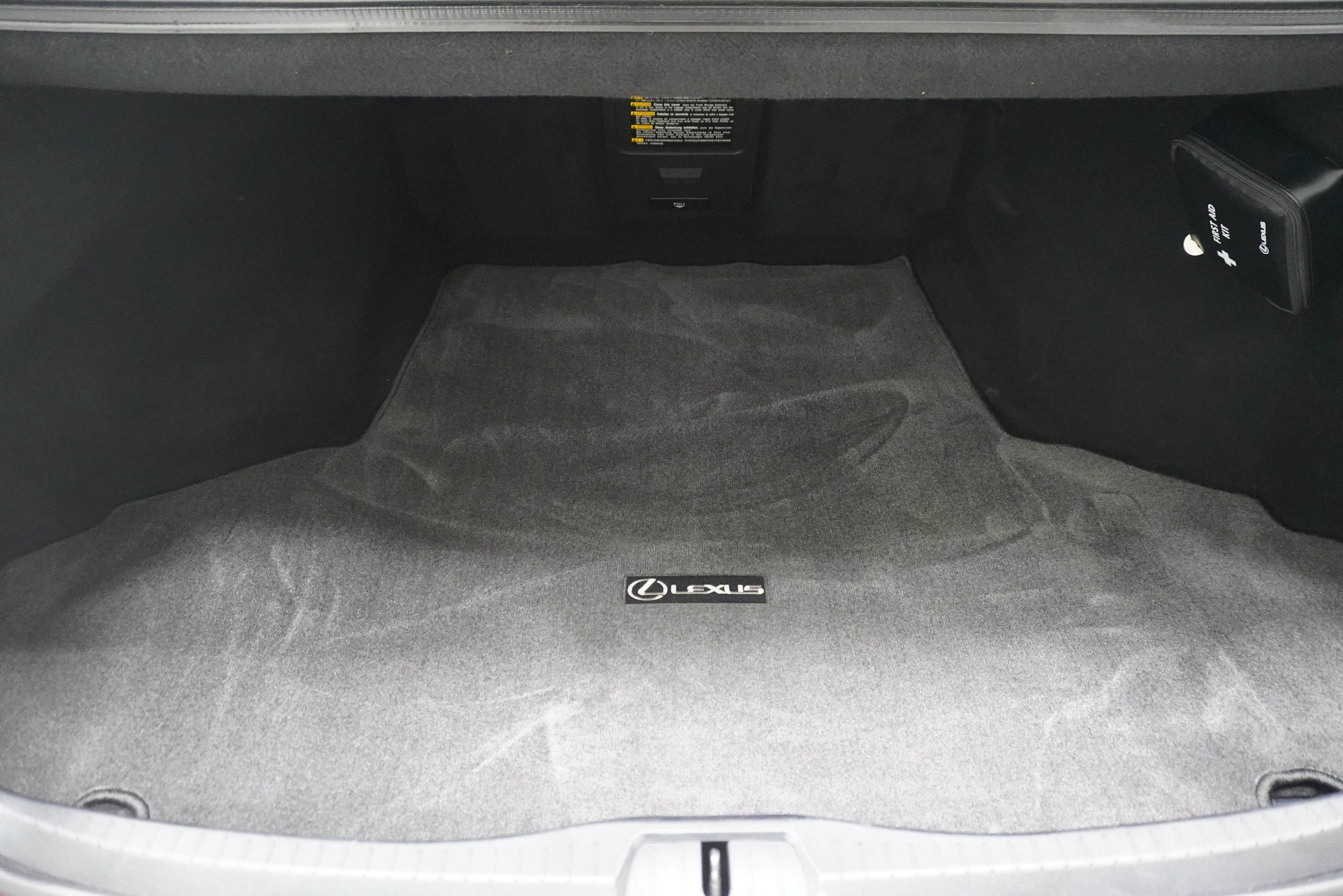 Used 2012 Lexus LS 460 w/ Luxury Value Edition RWD image 30