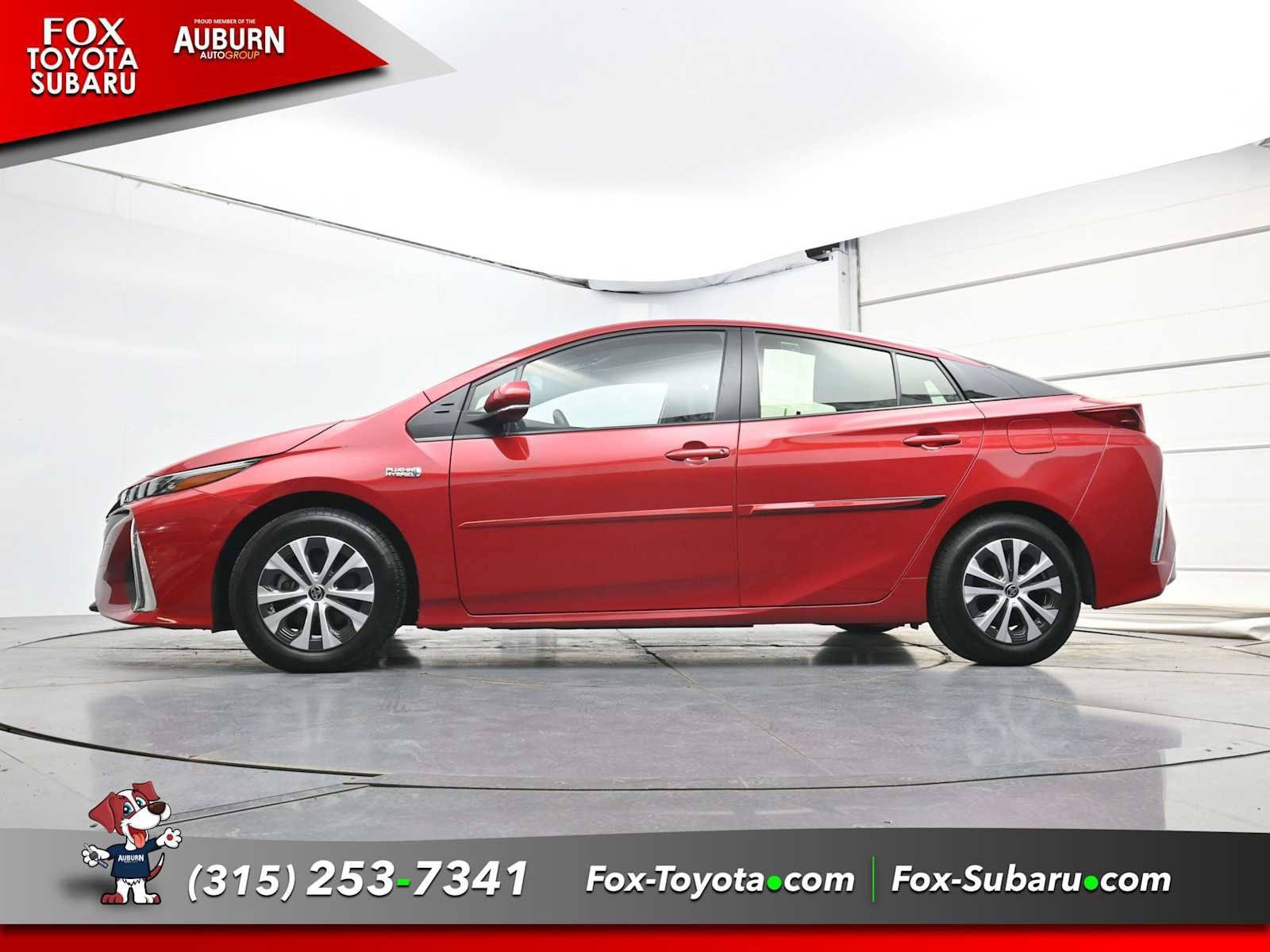 Used 2021 Toyota Prius Prime XLE FWD image 24