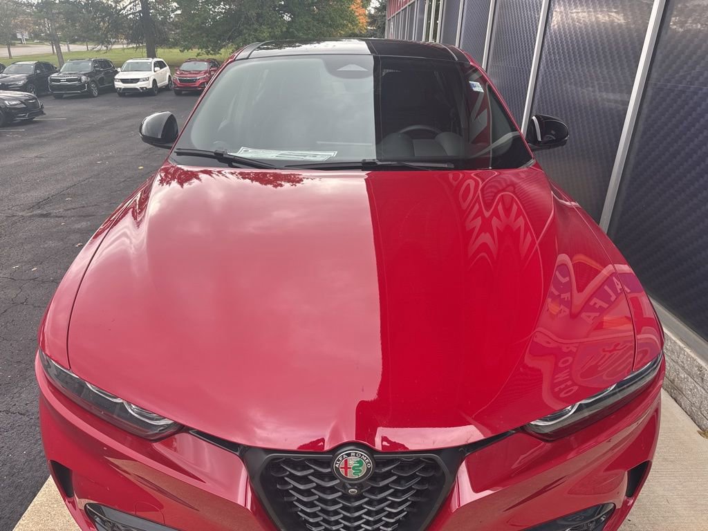 New 2025 Alfa Romeo Tonale AWD/4WD image 5