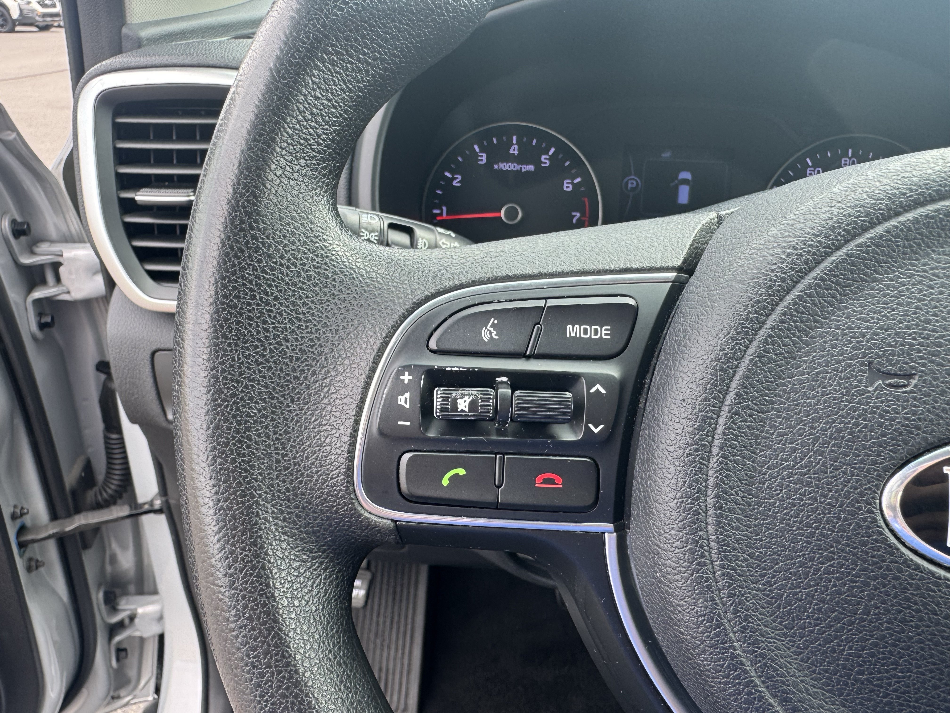 Used 2019 Kia Sportage LX AWD/4WD image 18
