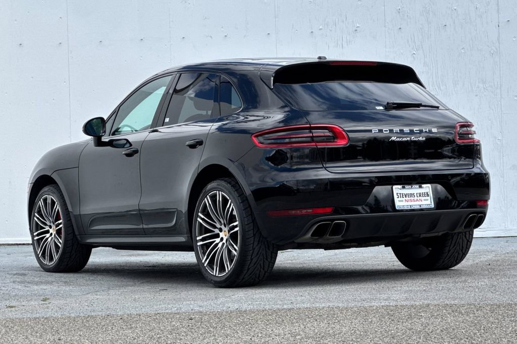 Used 2018 Porsche Macan Turbo image 5