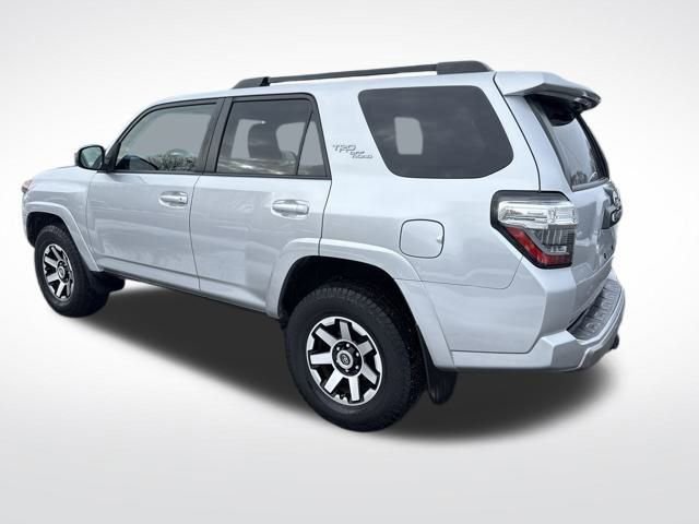 Used 2019 Toyota 4Runner TRD Off-Road image 3