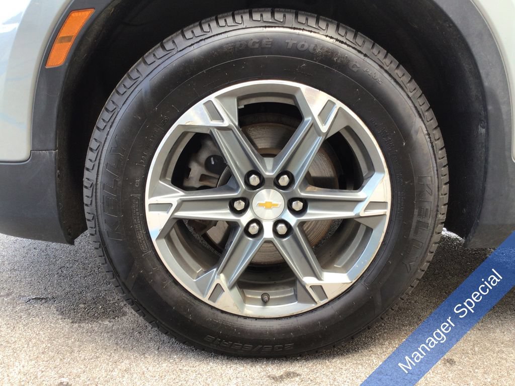 Used 2024 Chevrolet Blazer LT w/ LPO, Floor Liner Package FWD image 19
