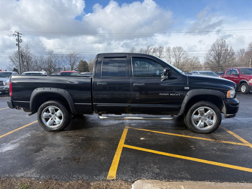 Used 2004 Dodge Ram 1500 Truck SLT w/ Quad Cab Value Group image 5