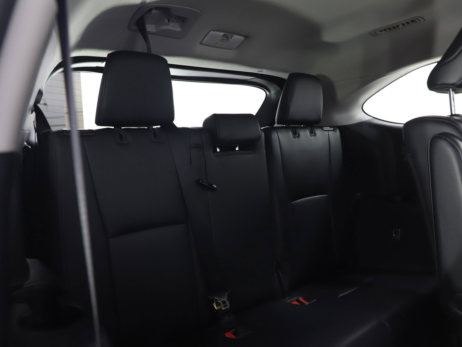 Used 2020 Toyota Highlander Limited image 13