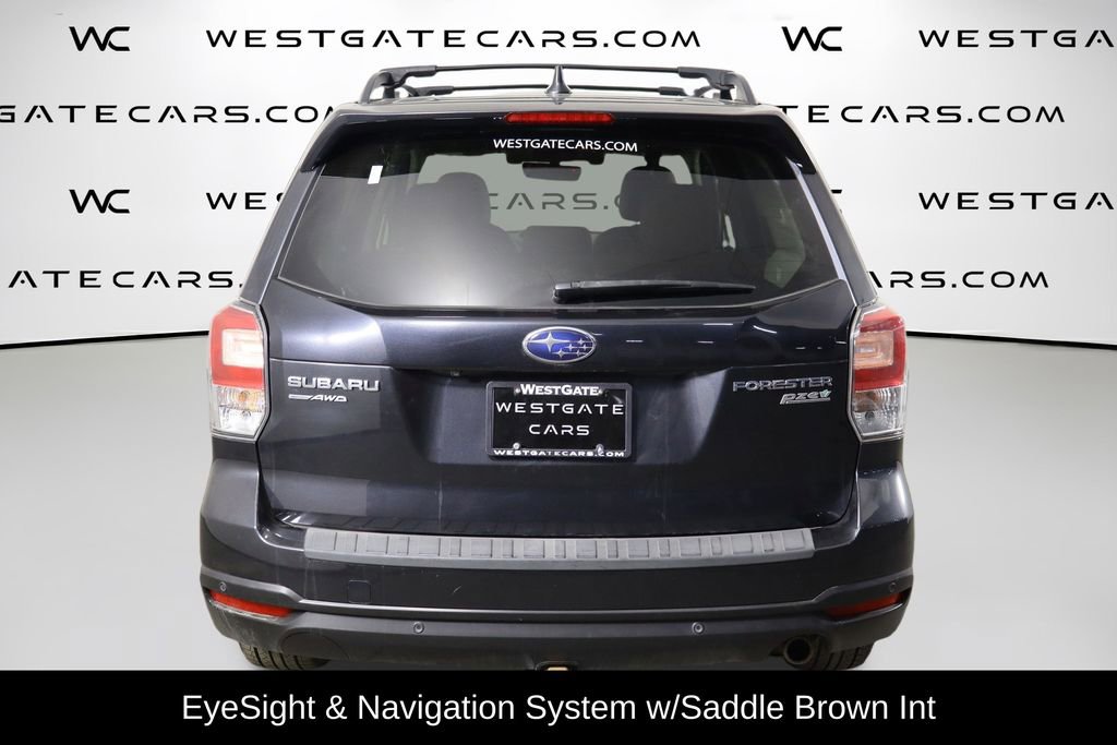 Used 2017 Subaru Forester 2.5i Touring AWD/4WD image 4