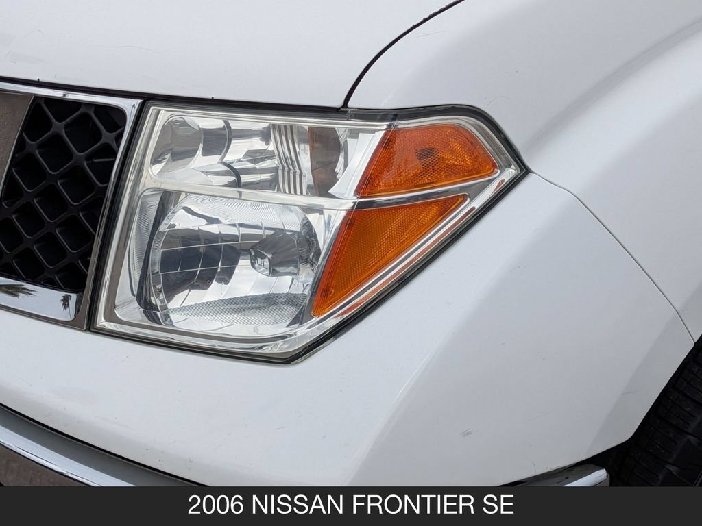 Used 2006 Nissan Frontier SE w/ (P01) Power Pkg AWD/4WD image 10