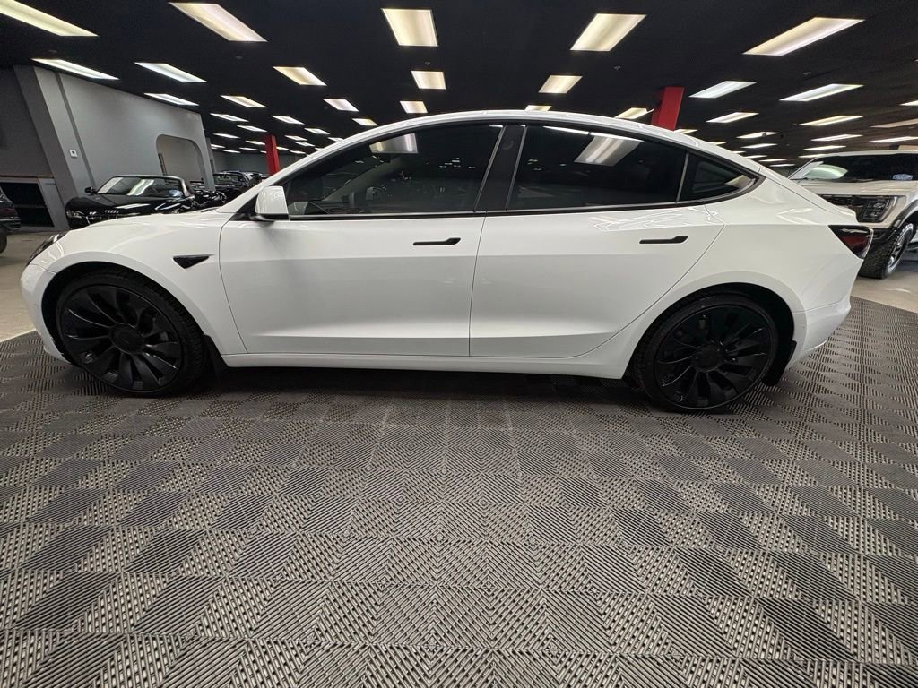 Used 2021 Tesla Model 3 Standard Range Plus RWD image 7