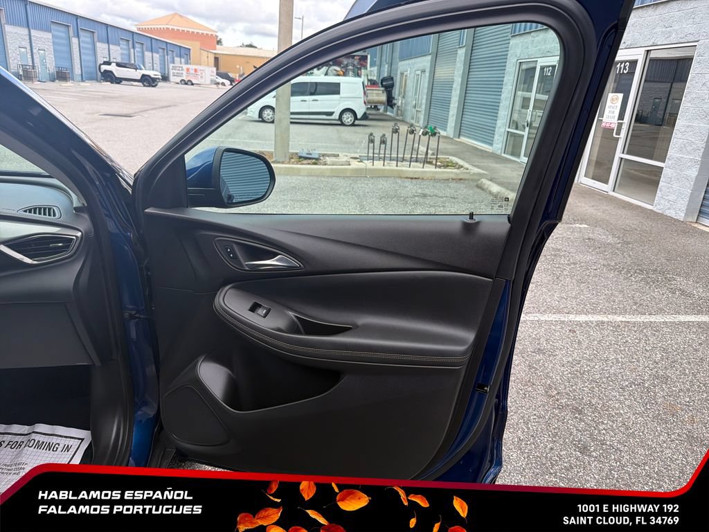 Used 2023 Buick Encore GX Preferred w/ Cold Weather Comfort Package FWD image 25