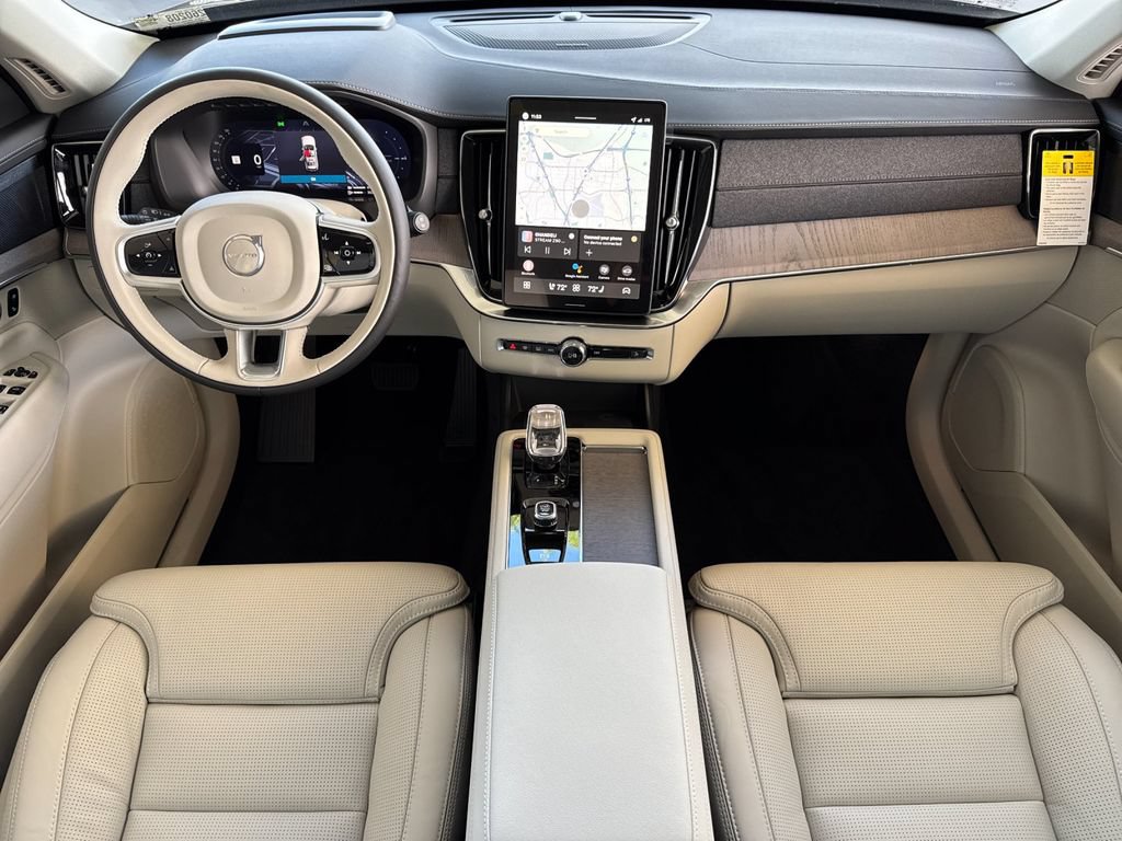 New 2026 Volvo XC90 T8 Ultra w/ Protection Package Premier AWD/4WD image 12