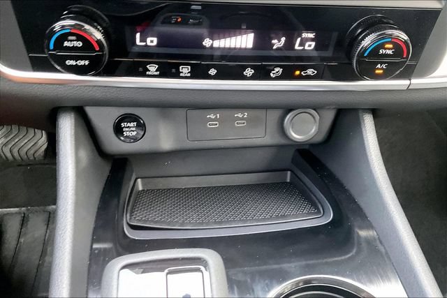 Certified 2026 Nissan Rogue SV FWD image 29