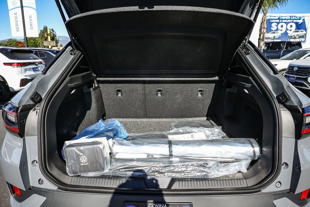 New 2026 Volkswagen ID.4 Pro image 18