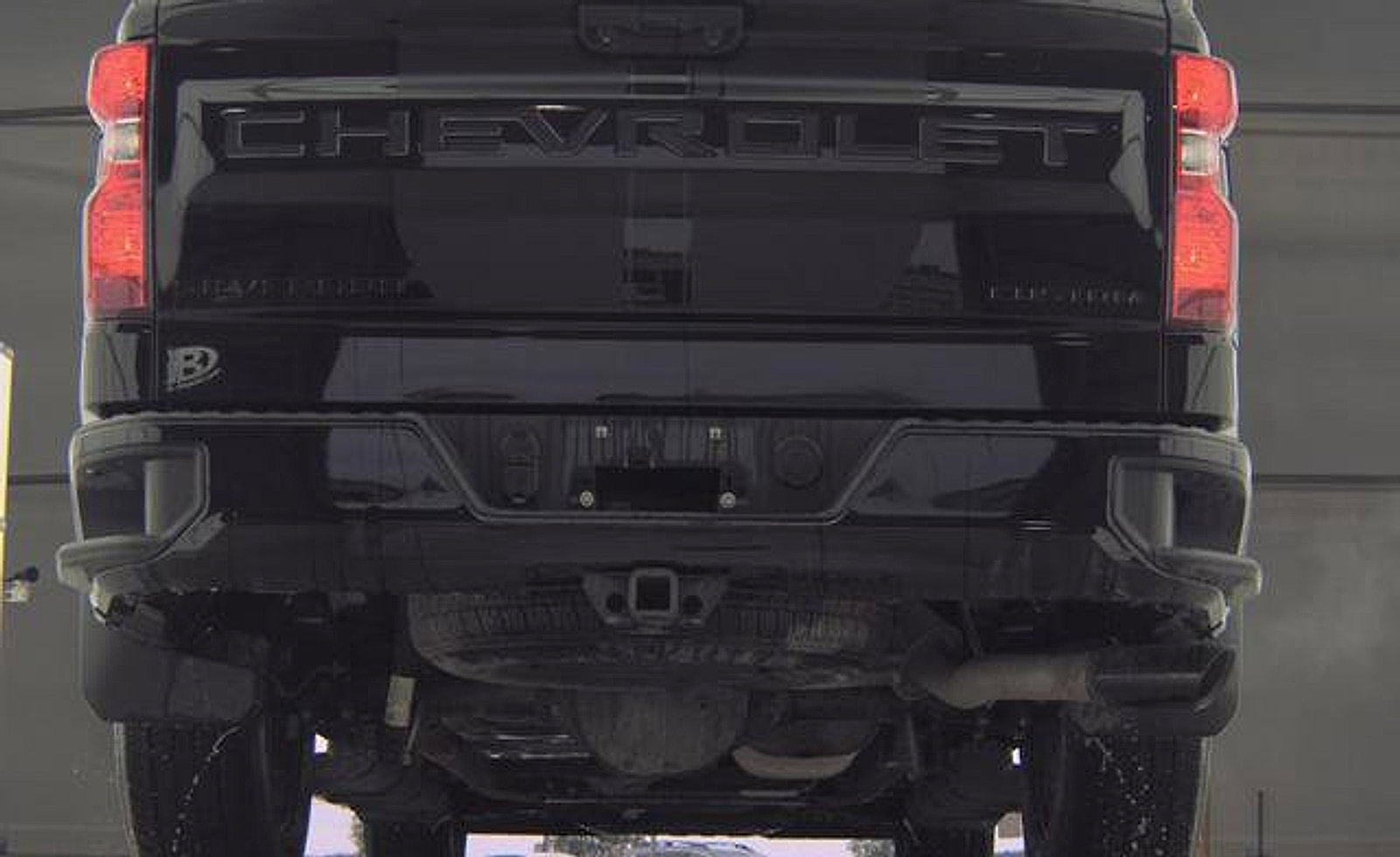 Used 2024 Chevrolet Silverado 1500 Custom w/ Rally Edition AWD/4WD image 5