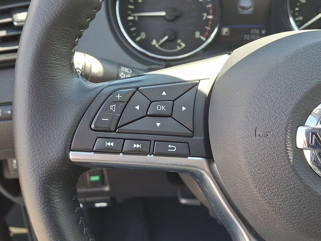 Used 2019 Nissan Rogue Sport SL w/ Premium Package image 23
