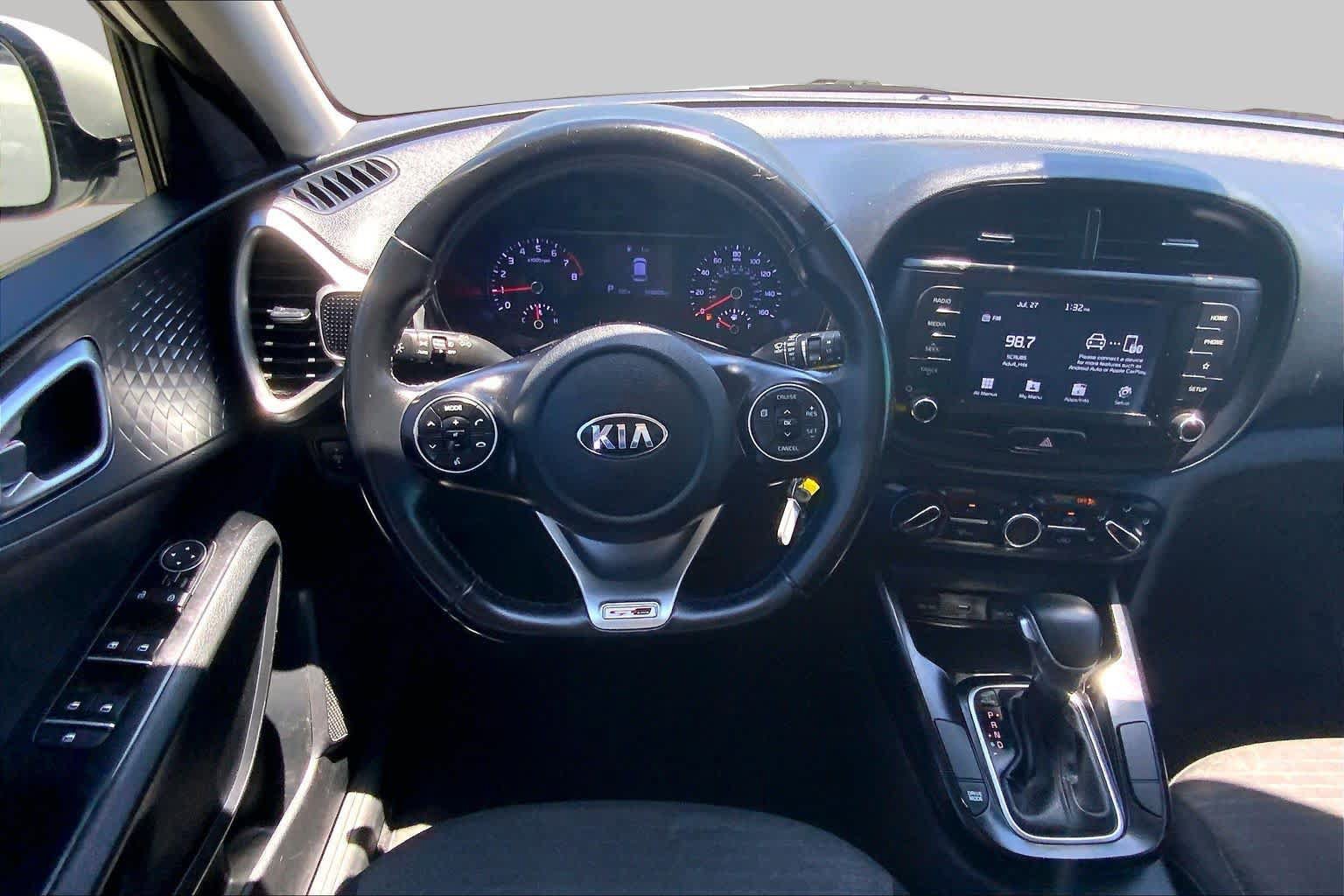 Used 2020 Kia Soul GT-Line FWD image 6