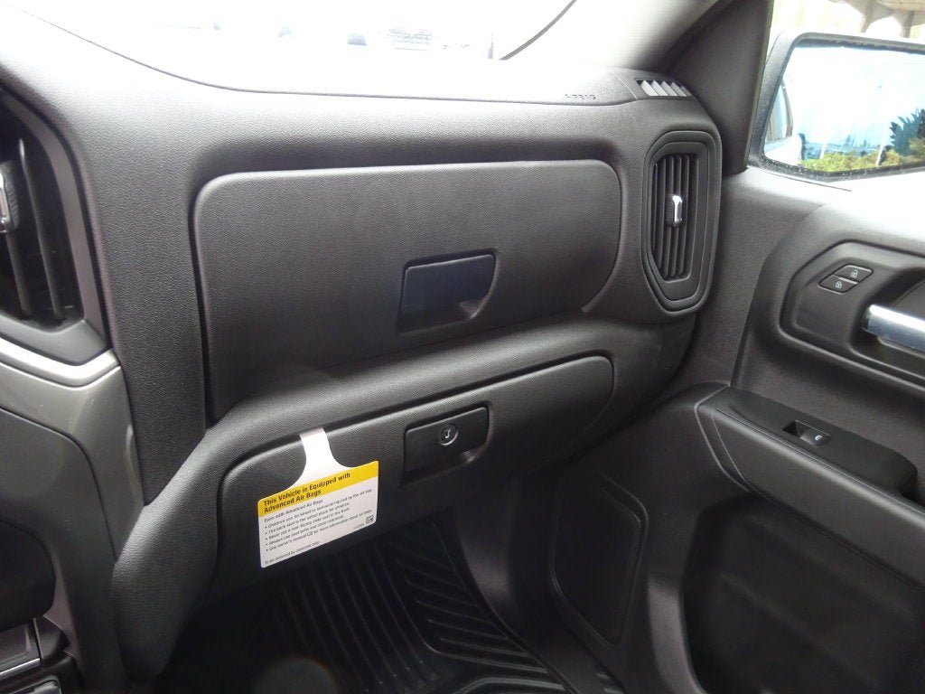 New 2026 Chevrolet Silverado 1500 Custom RWD image 27