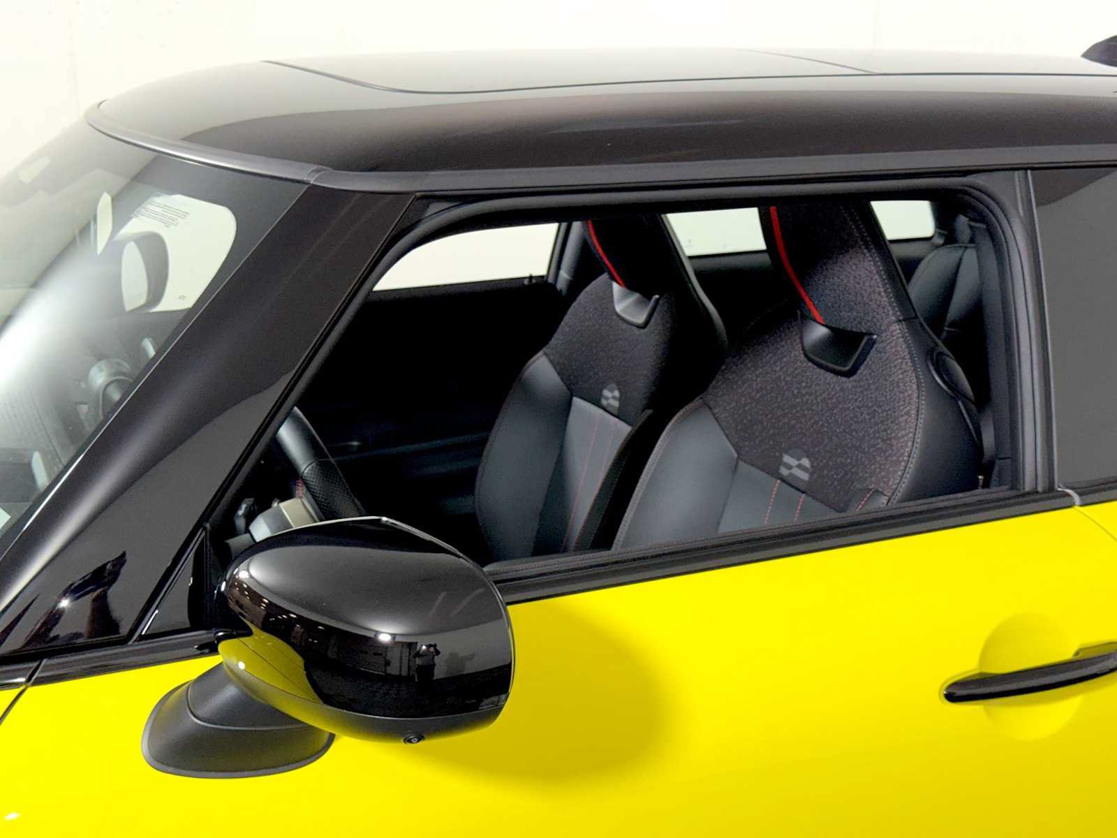 Used 2026 MINI Cooper S FWD image 29