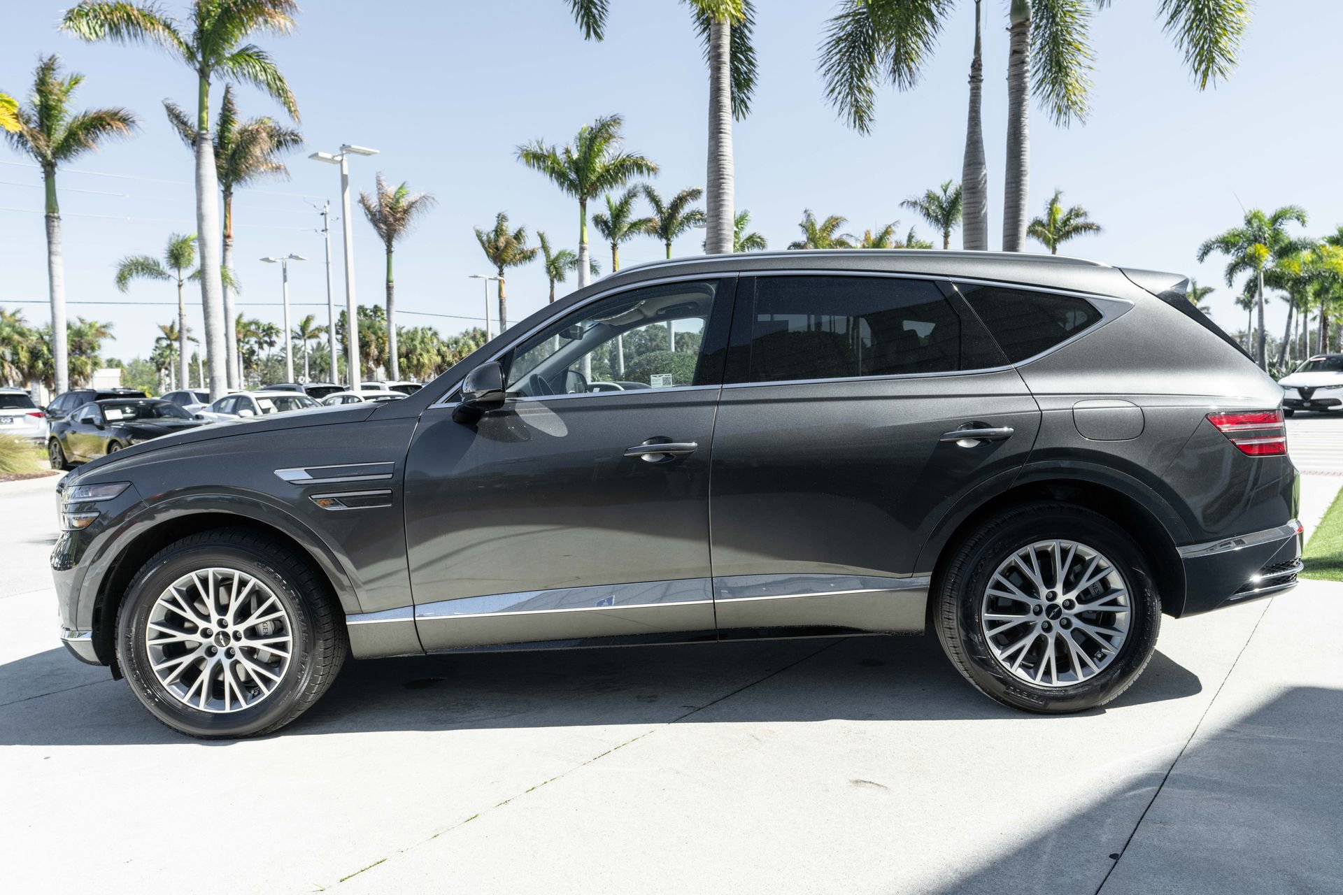 Used 2025 Genesis GV80 2.5T Standard image 22