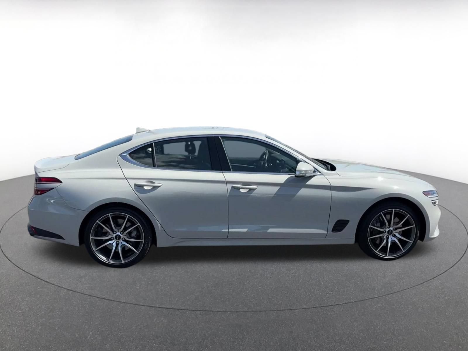 Used 2026 Genesis G70 2.5T RWD image 15