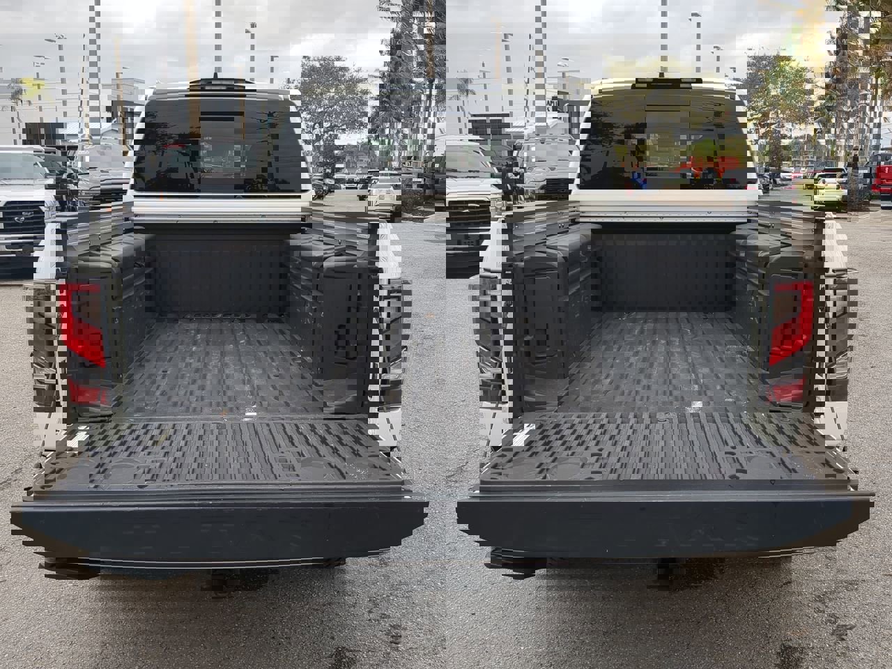 Used 2024 Nissan Titan Platinum Reserve w/ Moonroof Package image 13