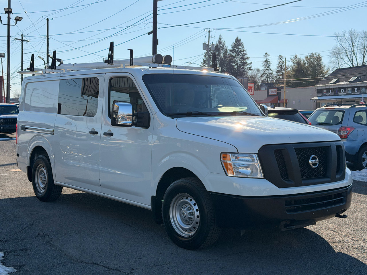 Used 2020 Nissan NV 3500 S image 3