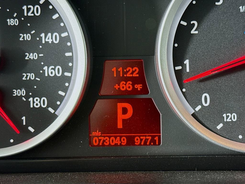 Used 2013 BMW X5 M image 12