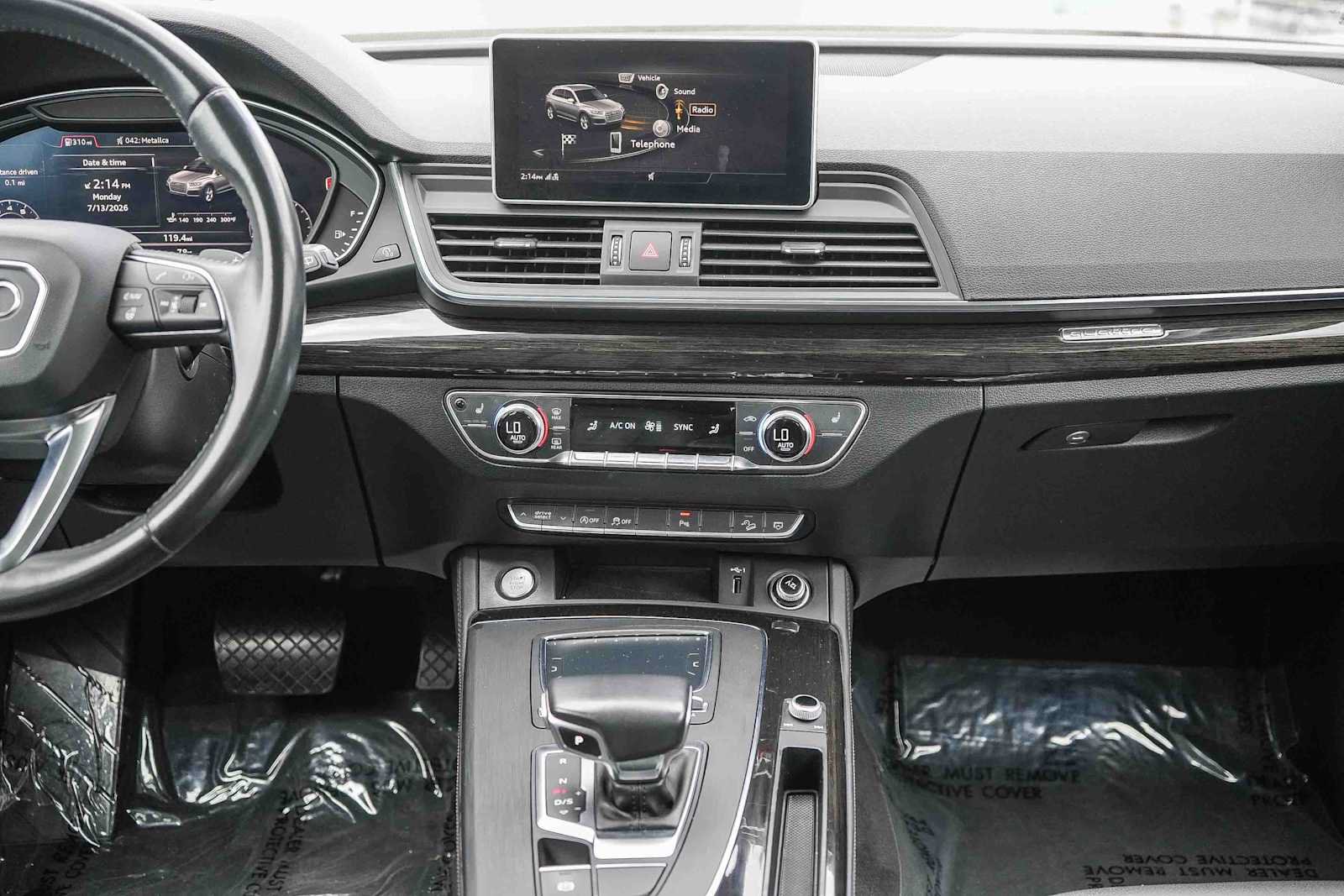 Used 2020 Audi Q5 2.0T Premium Plus w/ Premium Plus Package AWD/4WD image 17