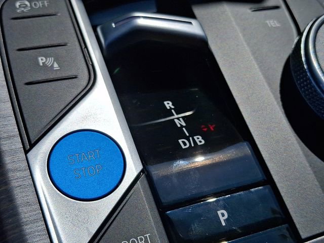 New 2026 BMW i4 xDrive40i image 14