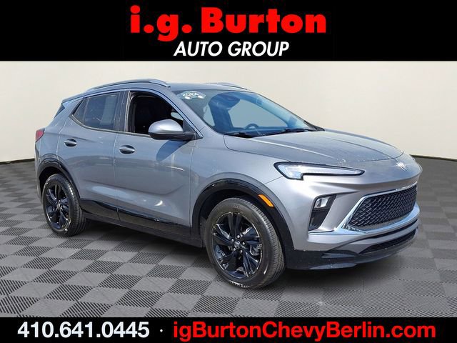 Certified 2024 Buick Encore GX Sport Touring FWD image 1