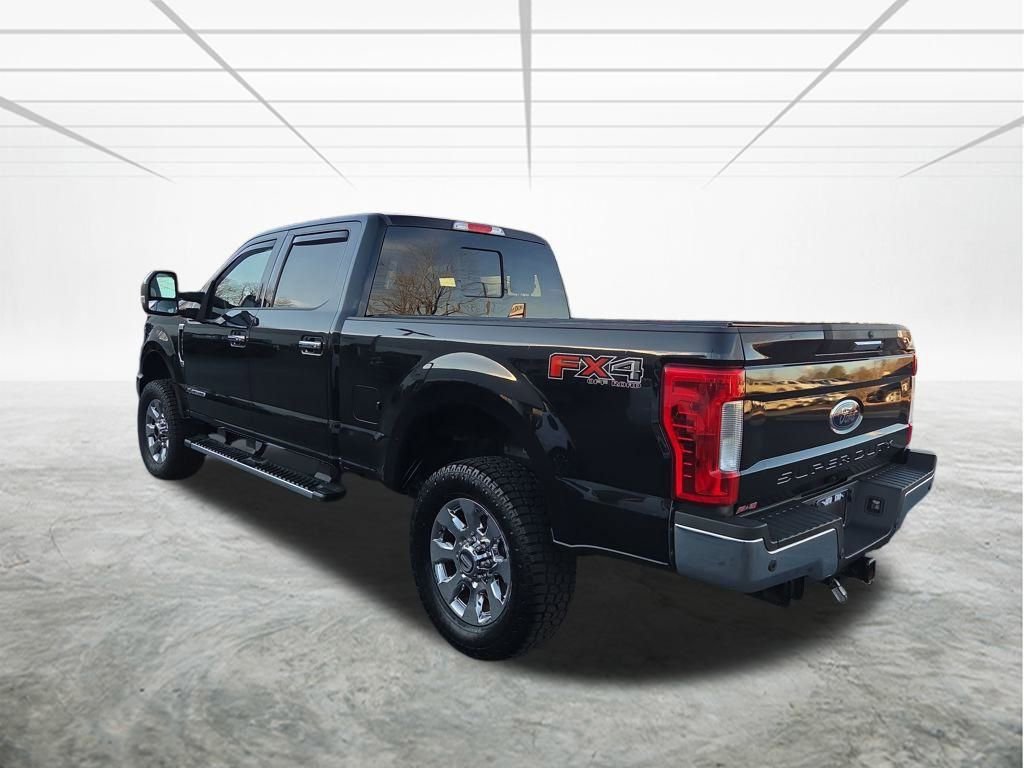 Used 2019 Ford F250 Lariat w/ Chrome Package image 7