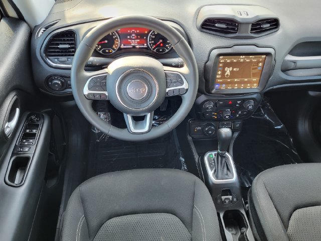 Used 2023 Jeep Renegade Altitude AWD/4WD image 21