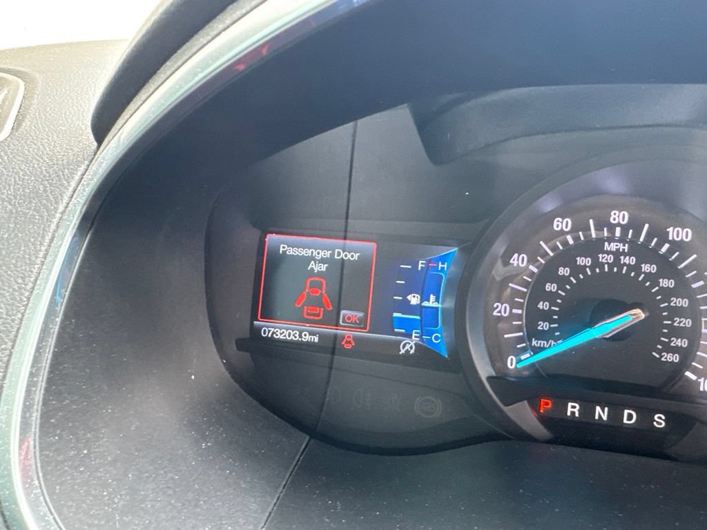 Used 2019 Ford Edge Titanium AWD/4WD image 18
