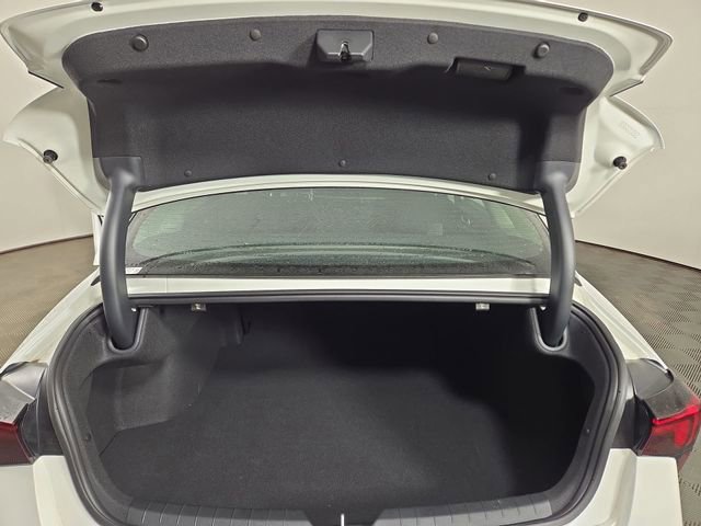 Certified 2026 Kia K5 LXS image 31