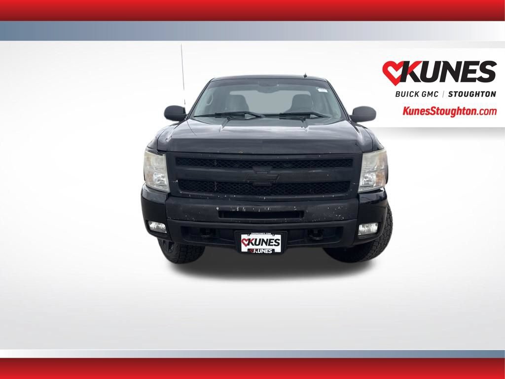 Used 2009 Chevrolet Silverado 1500 LT w/ Power Pack Plus AWD/4WD image 2
