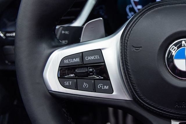 Used 2022 BMW Z4 M40i RWD image 13