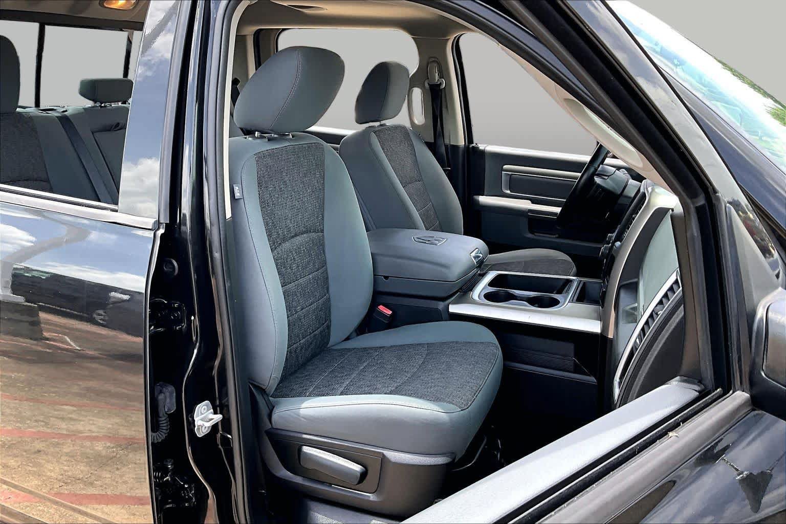 Used 2016 RAM 1500 Lone Star RWD image 9