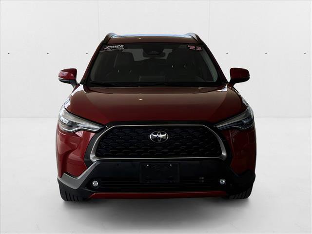 Used 2023 Toyota Corolla Cross XLE image 7