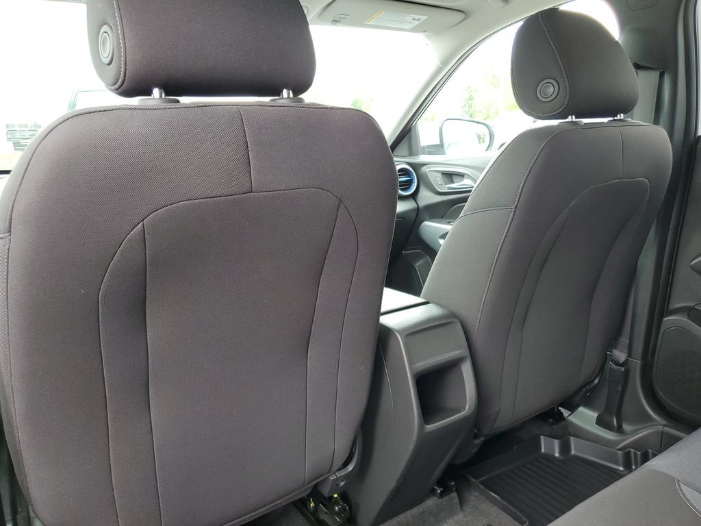 Used 2024 Chevrolet Trax LS w/ LS Convenience Package FWD image 28