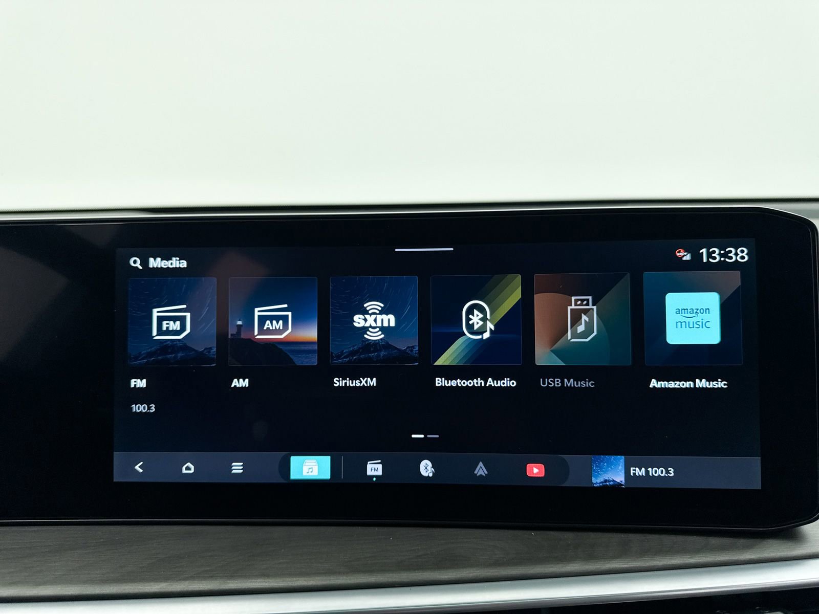 Certified 2024 Kia Sorento SX Prestige w/ Olive Brown Leather Package AWD/4WD image 27