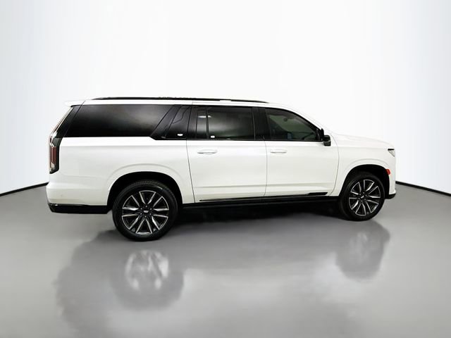 Used 2022 Cadillac Escalade ESV Sport Platinum w/ Heavy-Duty Trailer Package image 11