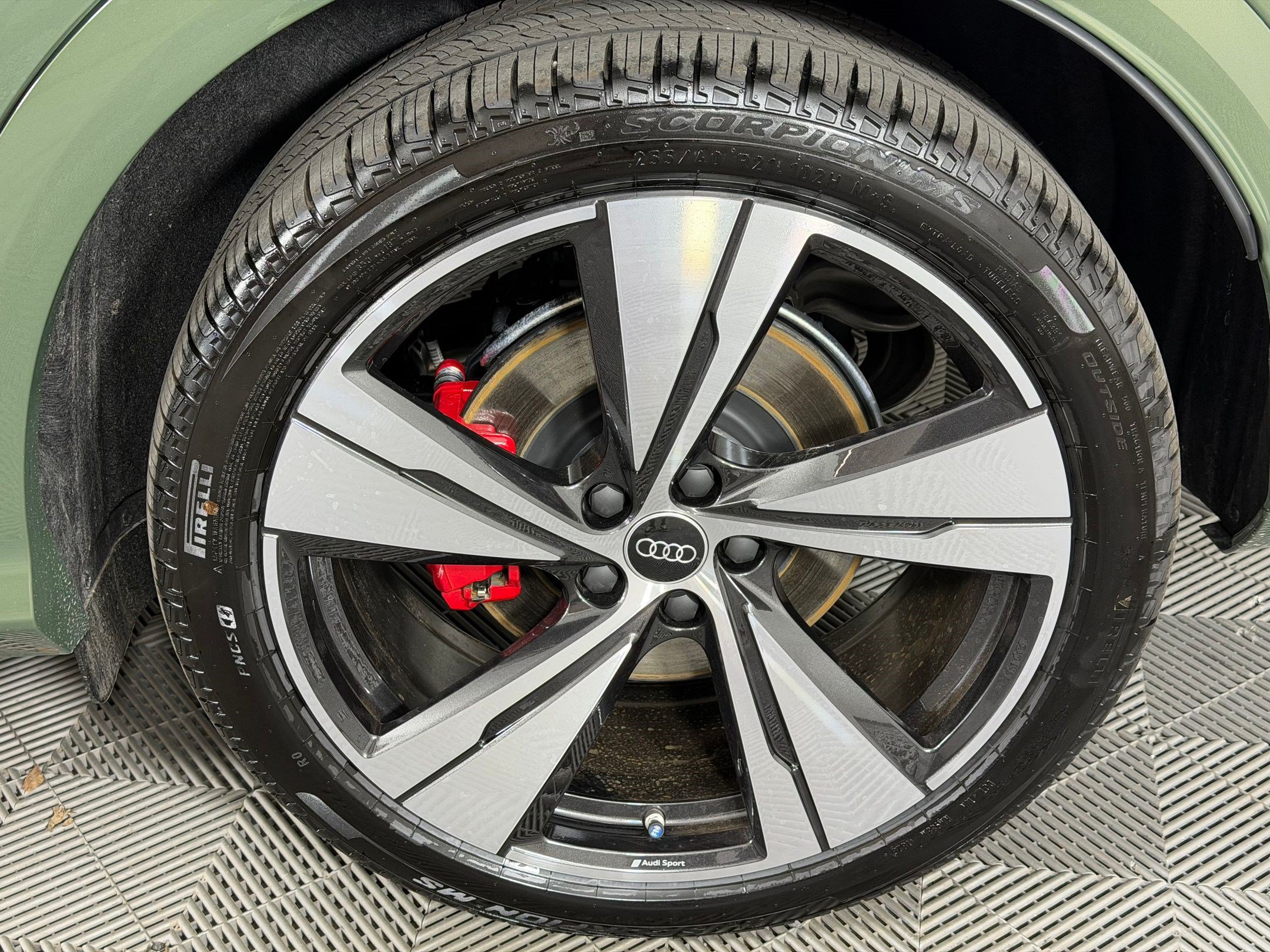 New 2026 Audi SQ5 Premium Plus AWD/4WD image 13
