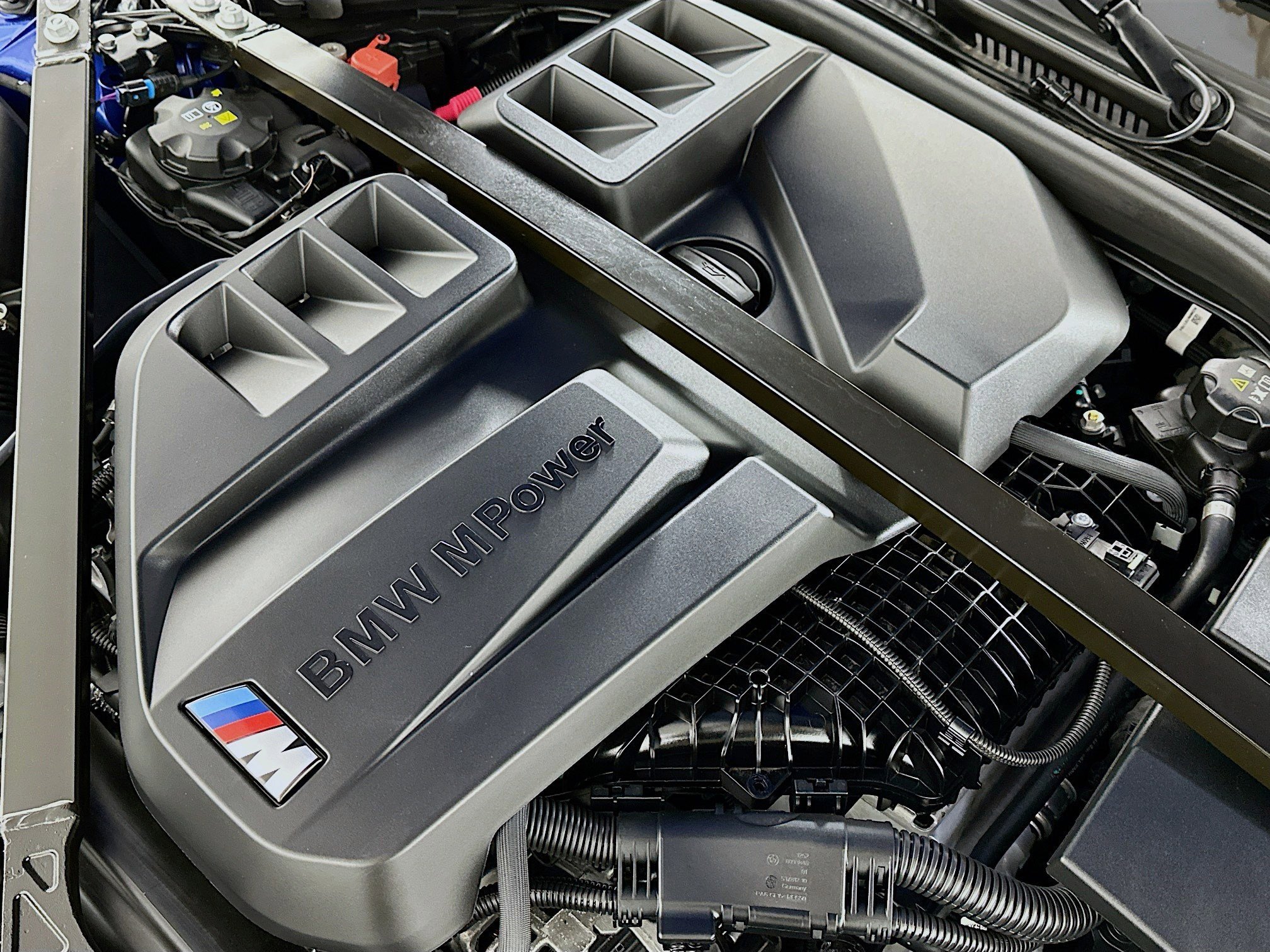Used 2023 BMW M4 Coupe w/ Executive Package image 30