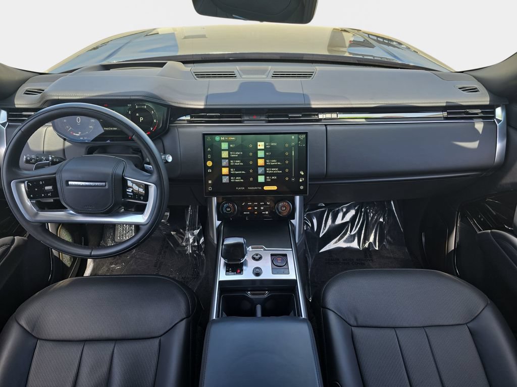 Certified 2023 Land Rover Range Rover SV AWD/4WD image 10
