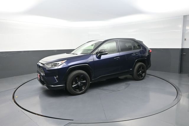 Certified 2019 Toyota RAV4 XSE w/ XSE Weather Package AWD/4WD image 62
