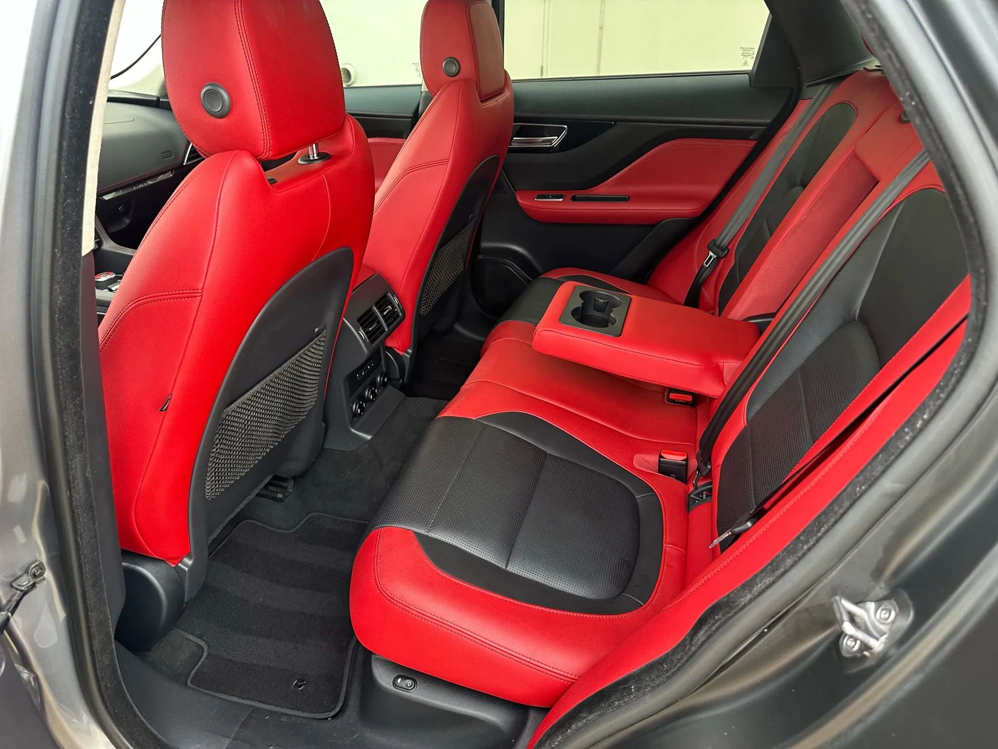 Used 2020 Jaguar F-PACE S AWD/4WD image 15