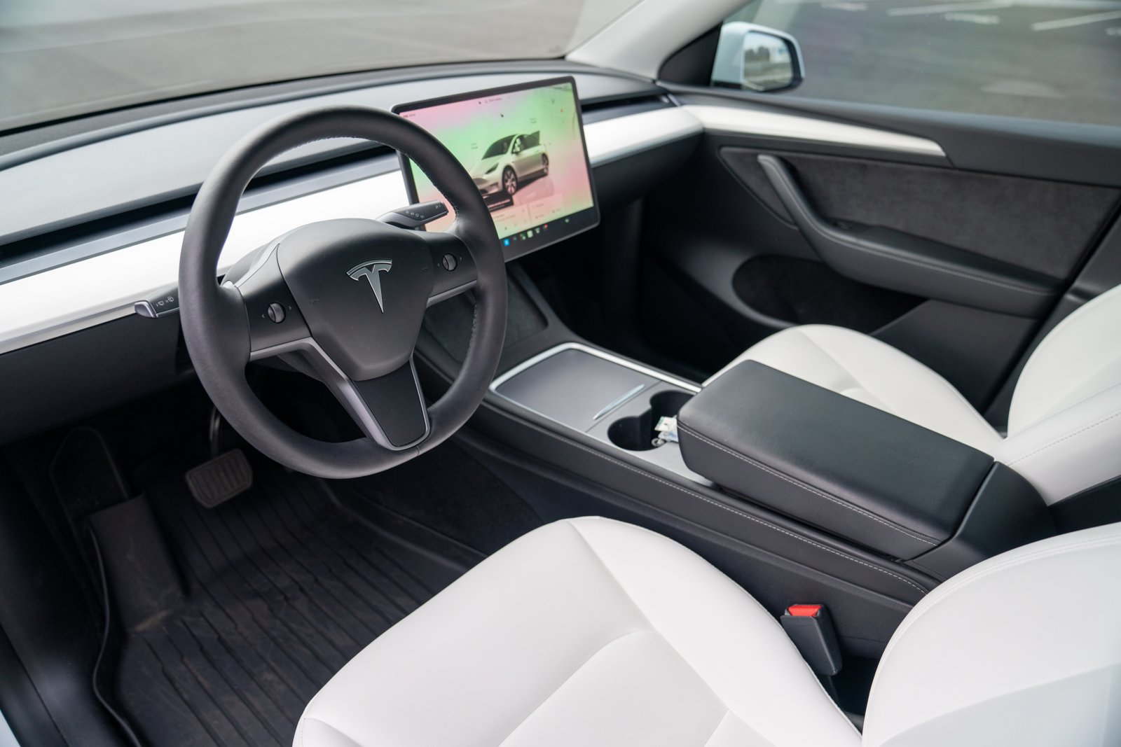 Used 2023 Tesla Model Y Long Range AWD/4WD image 4
