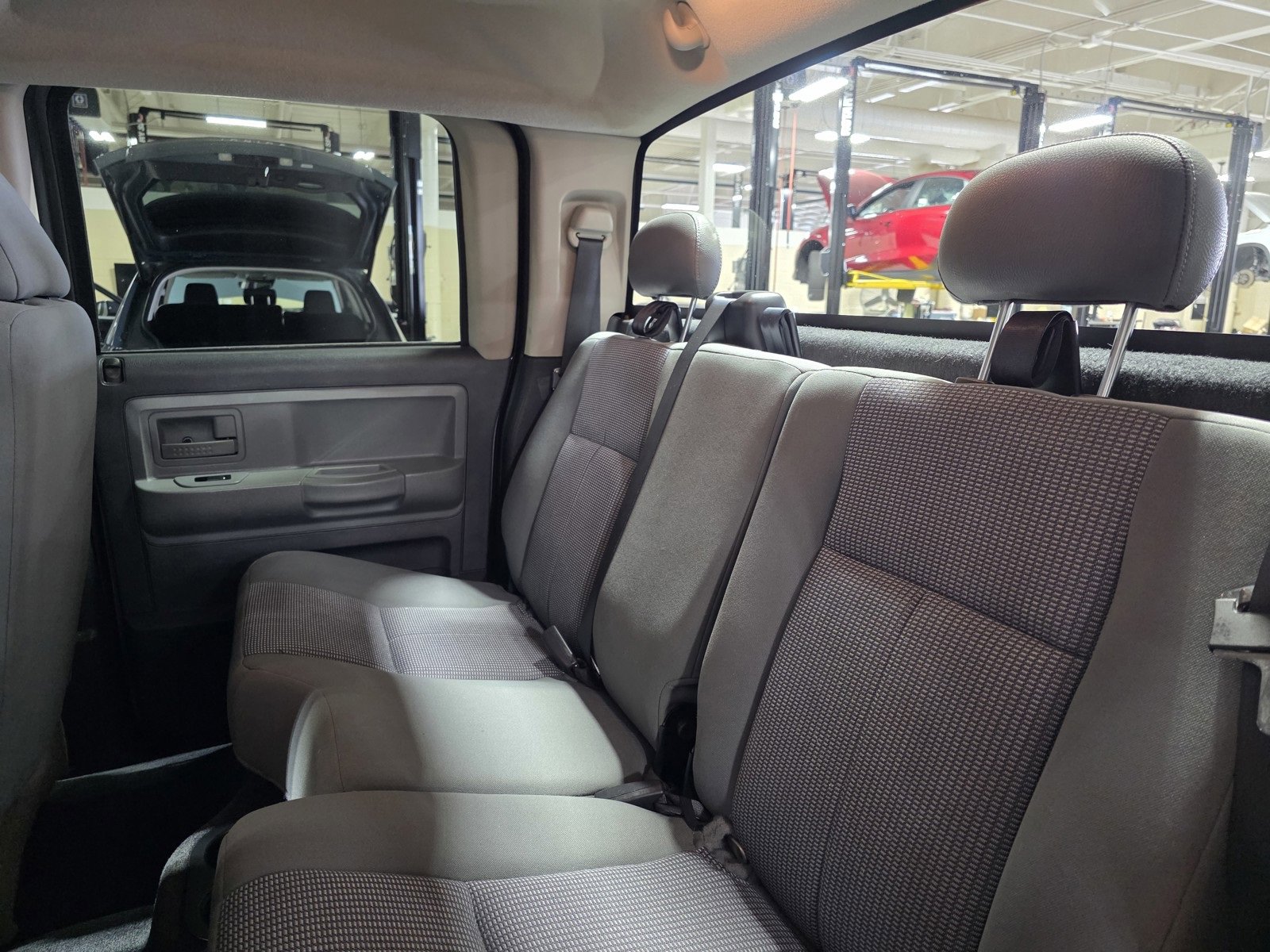 Used 2011 Dodge Dakota Big Horn image 15