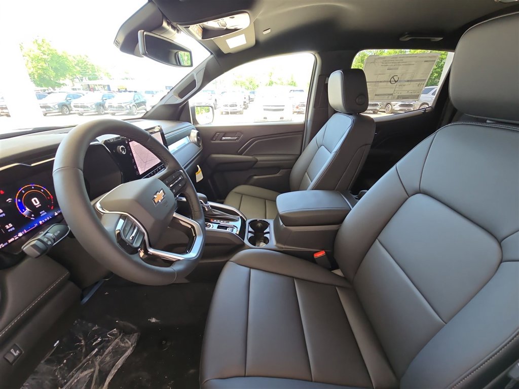 New 2025 Chevrolet Colorado LT w/ LT Convenience Package image 20