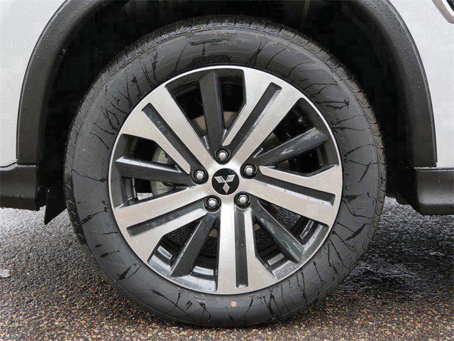 New 2025 Mitsubishi Outlander Sport SE image 3